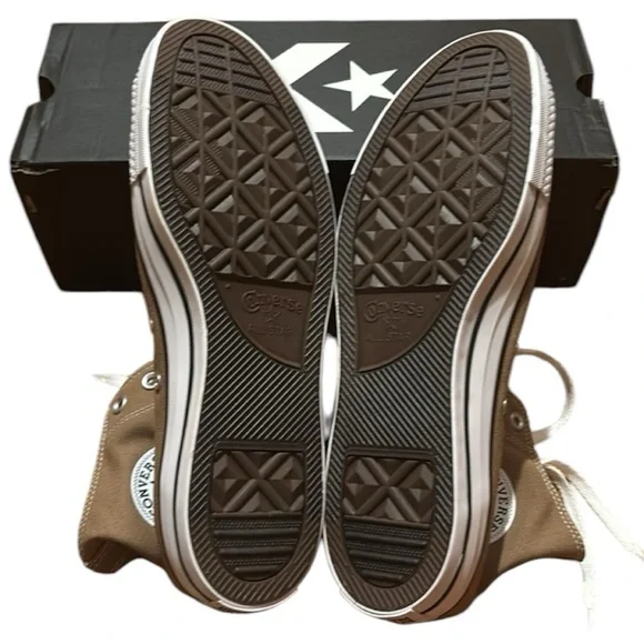 Converse Chuck Taylor All Star Classic Canvas High Top - Sand Dune Size 12M 14W - Picture 7 of 9